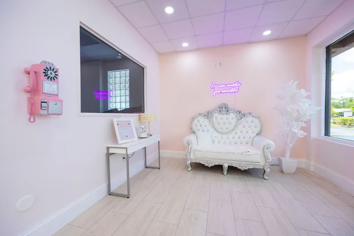 Ornate bridal throne and vanity mirror